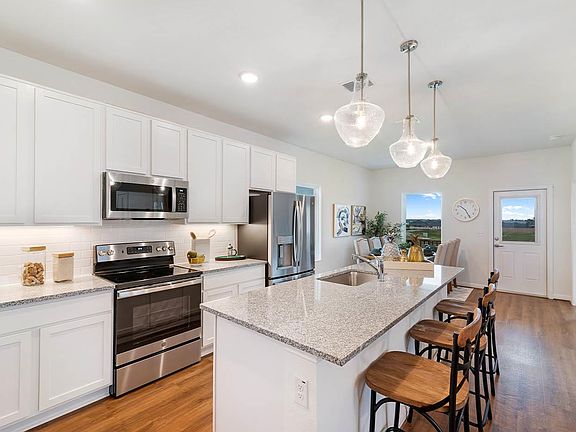 7th image of this home