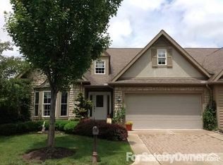 28 Brookehill Dr, Powell, OH 43065