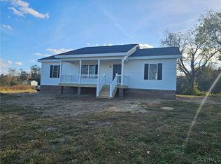 744 Howerton Rd, Dunnsville, VA 22454
