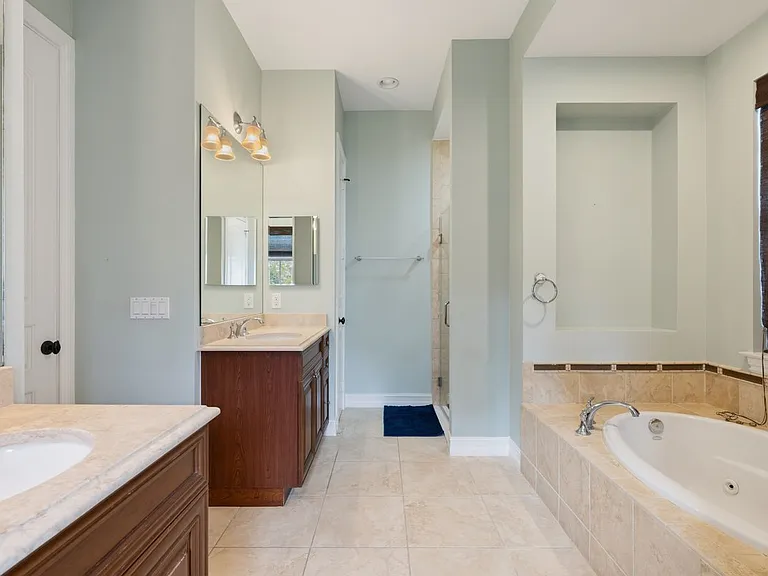6585 Martinique Way — Photo 9