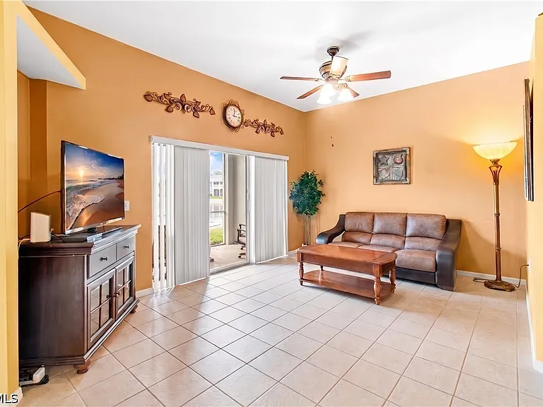 12141 Summergate Cir #102 — Photo 5