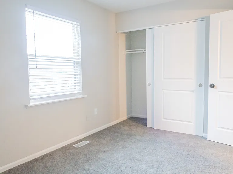 1100 E Ohio St — Photo 16