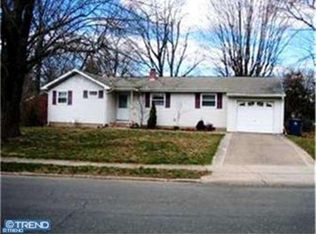 2 Barnett Rd, Lawrence Township, NJ 08648