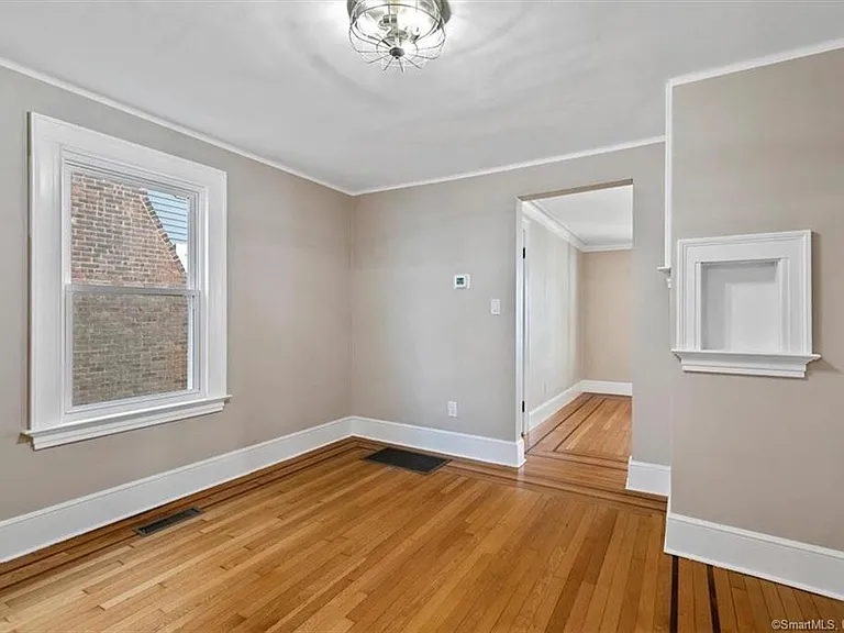 223 Townsend Ave #1 — Photo 8