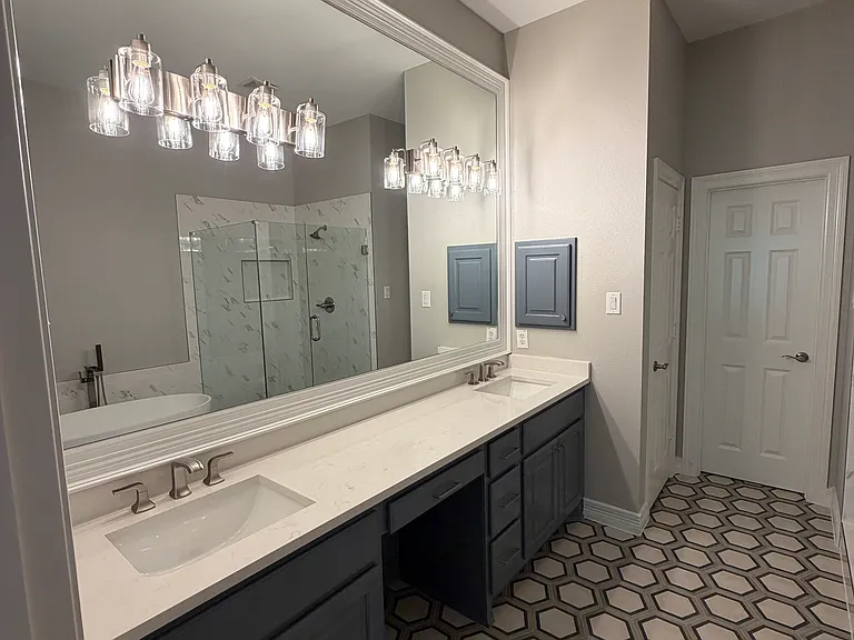 3469 Howell St — Photo 8