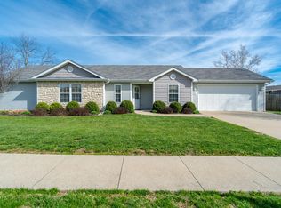 5003 Sandstone Dr, Columbia, MO 65202