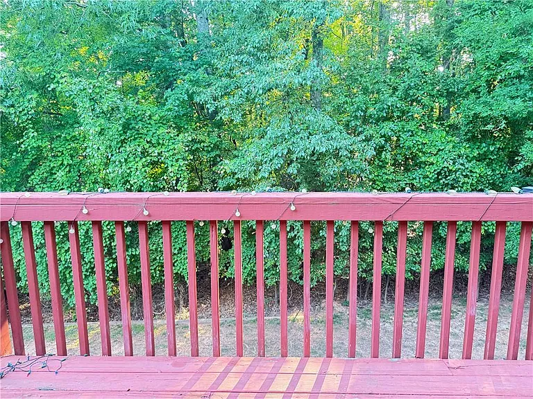 10910 Chatburn Way — Photo 11