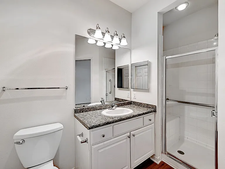 600 Leah Avenue 037
