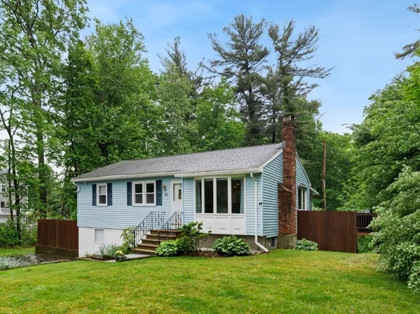 63 Adams St, Wilmington, MA 01887