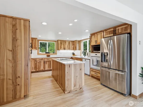 533 316 Street NE, Stanwood, WA 98292