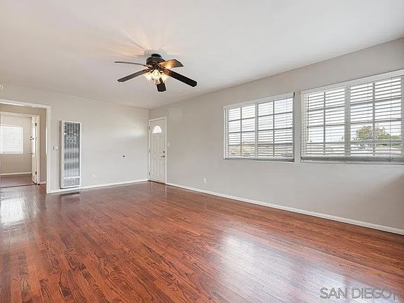 5th image of 2361 Hopkins St