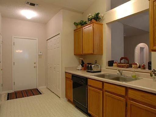 4th image of 6135 ASHFORD POINT