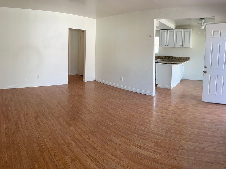 Living space, kitchen, dining adjacent