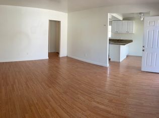 1240 Palomar Pl APT D, Vista, CA 92084