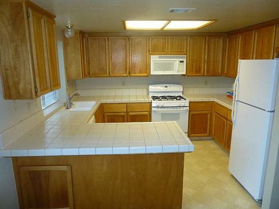 3rd image of 9308 Cassaro Ct