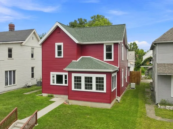 618 W 2nd St, Marion, IN 46952