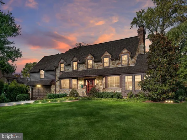 215 Edgewood Dr, Wilmington, DE 19809