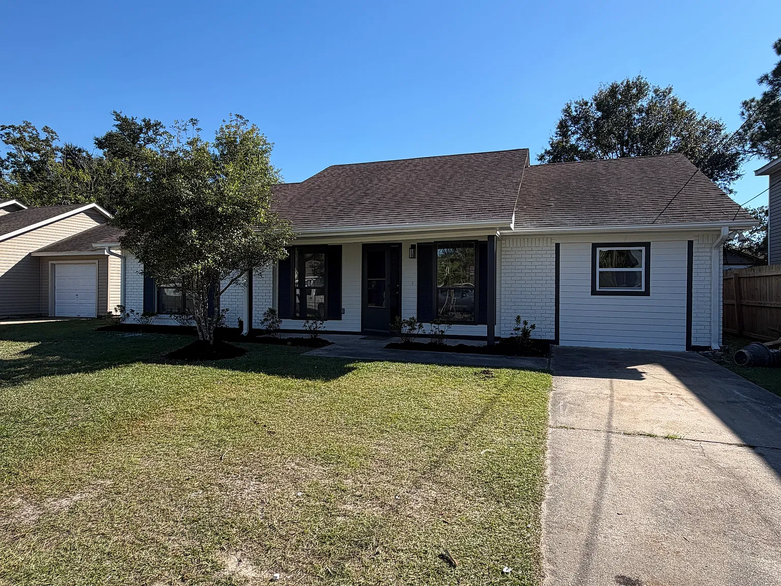 5 bed, 1700 sqft, $1,690 — Photo 1