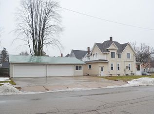 1103 N Lawe St, Appleton, WI 54911