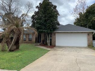 9805 Emma Way, Navarre, FL 32566