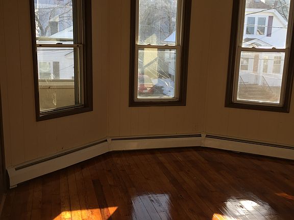 1st floor living room