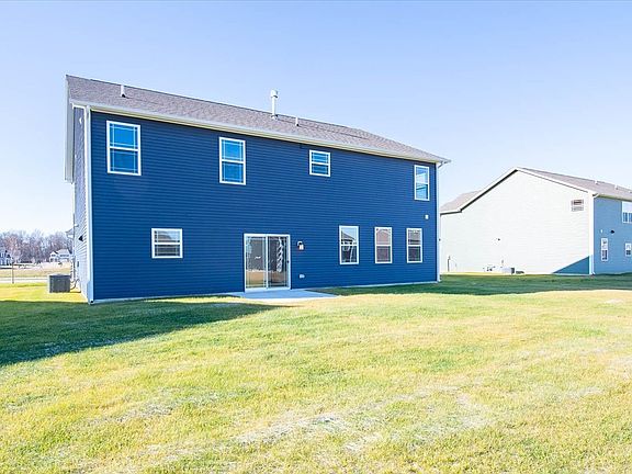 4th image of 2399 Oakmont Dr