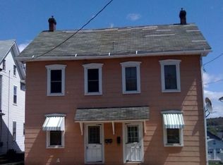 125 S 3rd St, Lehighton, PA 18235