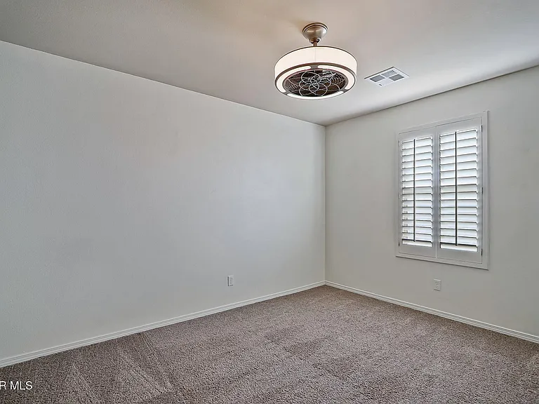 3921 Desert Dunes Dr — Photo 35