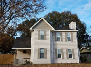 21162 Meadowbrook Dr, Fairhope, AL 36532