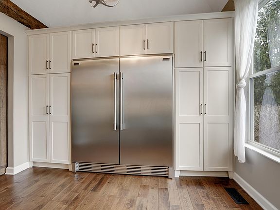 4th image of 8310 Skelton Ct