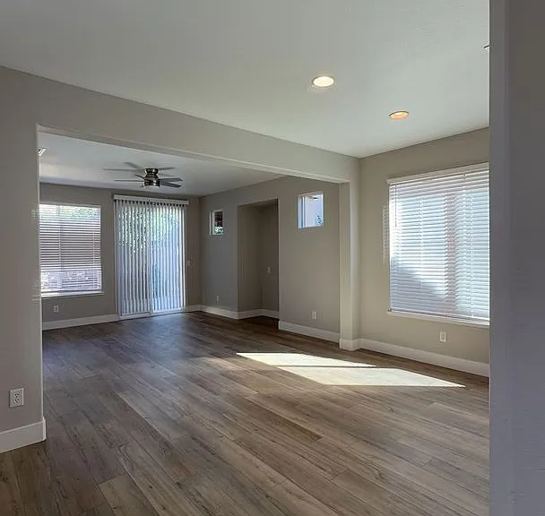 2390 River Rock Dr — Photo 7