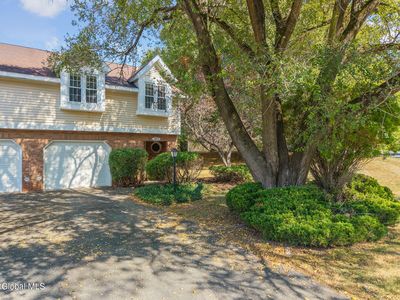 3028 Squire Boulevard, Slingerlands, NY, 12159