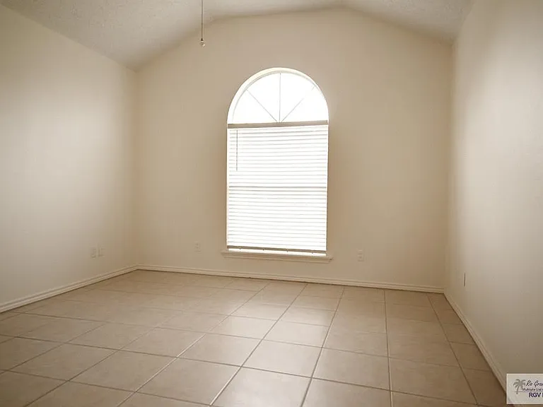 629 Balboa Rd — Photo 20