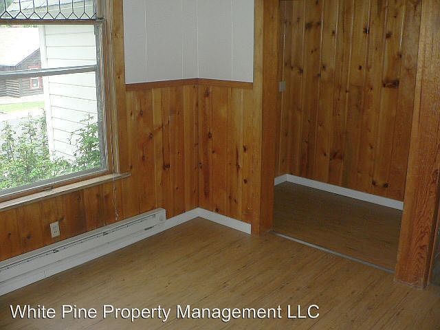 2nd image of 324 S Howard St APT A