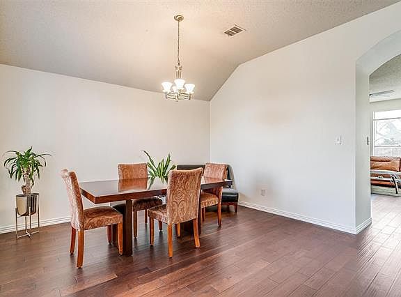 5th image of 1036 Shadywood Dr
