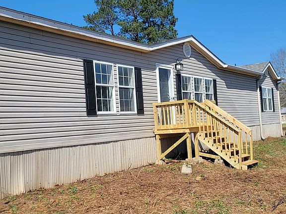 2nd image of 40565 Sam Smith Rd