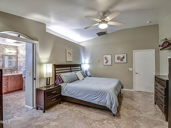 4th image of 15249 W Poinsettia Dr
