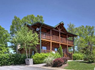 1648 Little Cabin Loop, Sevierville, TN 37862