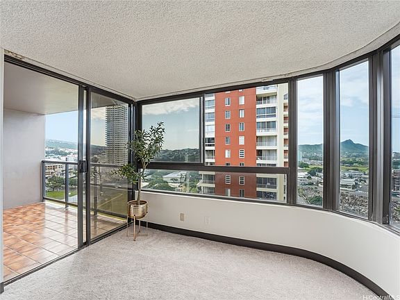 4th image of 2724 Kahoaloha Ln APT 1805