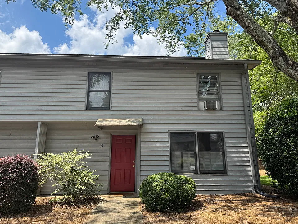 1775 S Milledge Ave #19