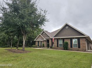152 Lake Merial Blvd, Southport, FL 32409