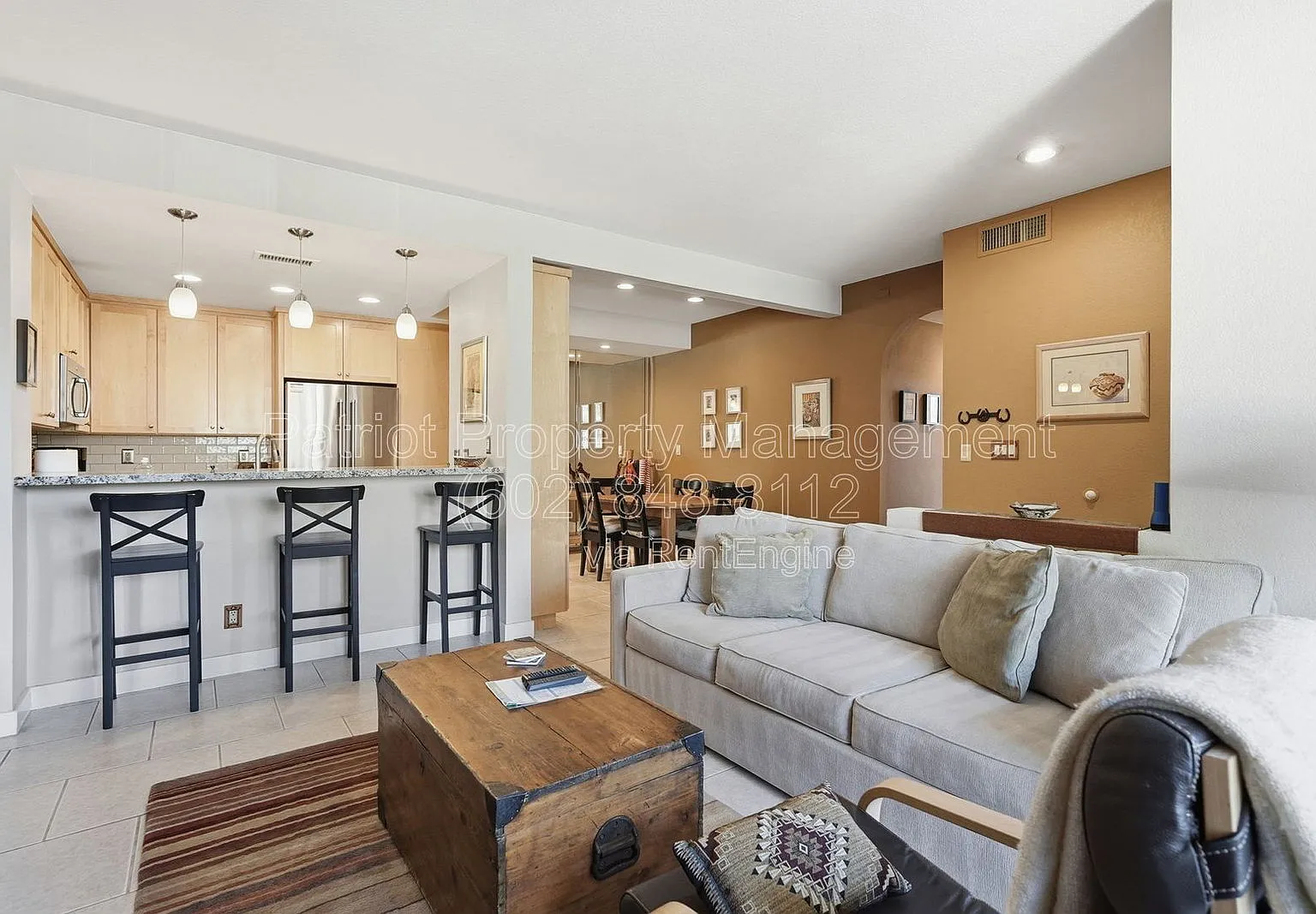 2 bed, 2.0 bath, 1027 sqft, $2,300 — Photo 1