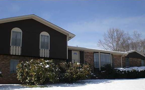 4th image of 1753 Lake Wood Cir
