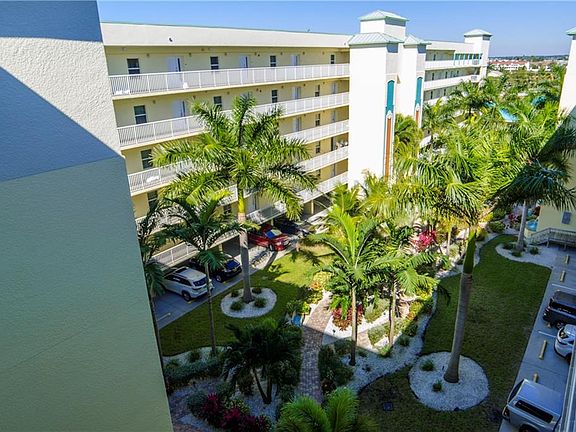 4th image of 12000 Gulf Blvd #402