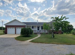 2750 Mount Hope Rd, Grass Lake, MI 49240