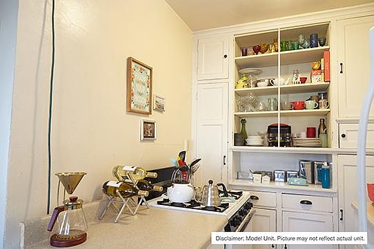 1st image of 1827 E Park Pl