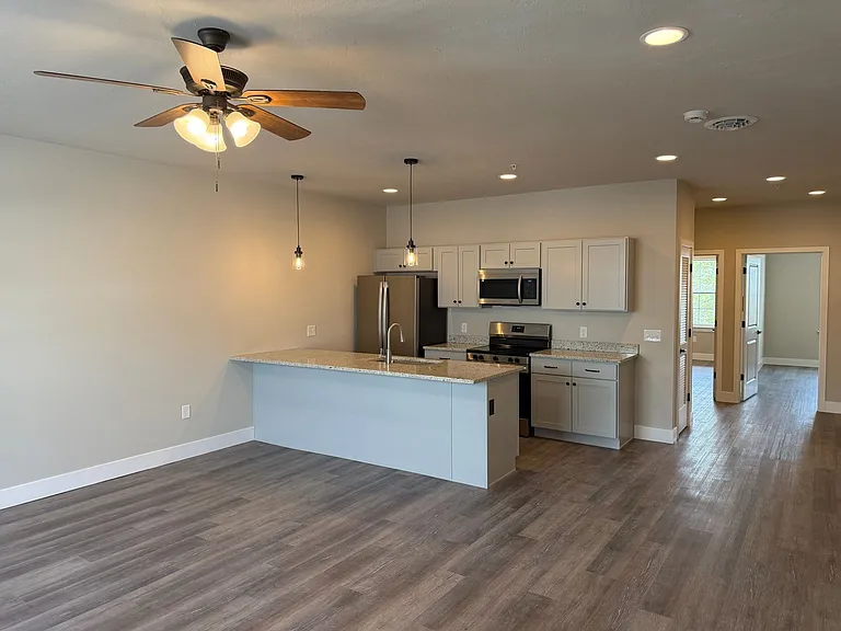 Salem Run Apartments Phase 2 — Photo 123