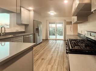 8811 Cherry Rd, Lakeside, CA 92040