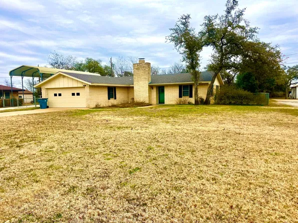 417 S Jones St, Hamilton, TX 76531