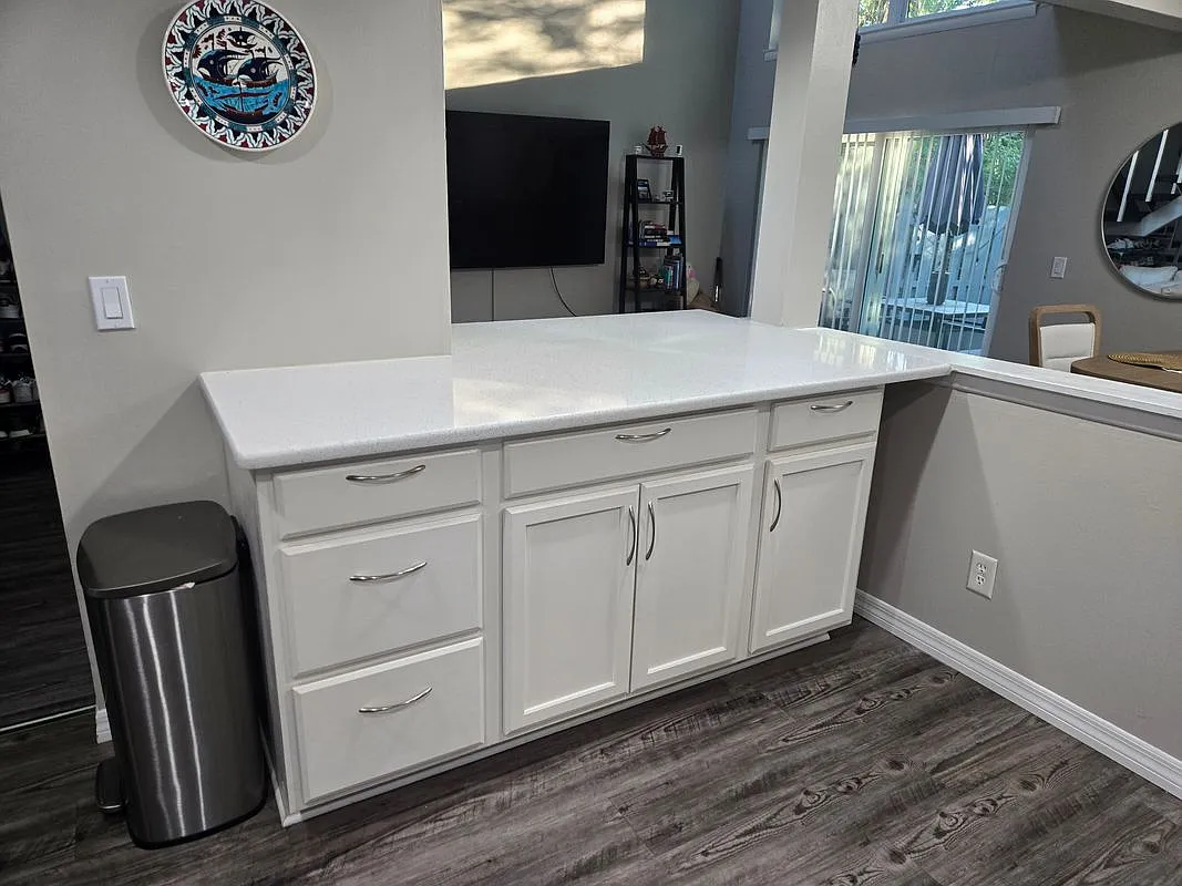 3 bed, 2.5 bath, 1548 sqft, $2,200 — Photo 2